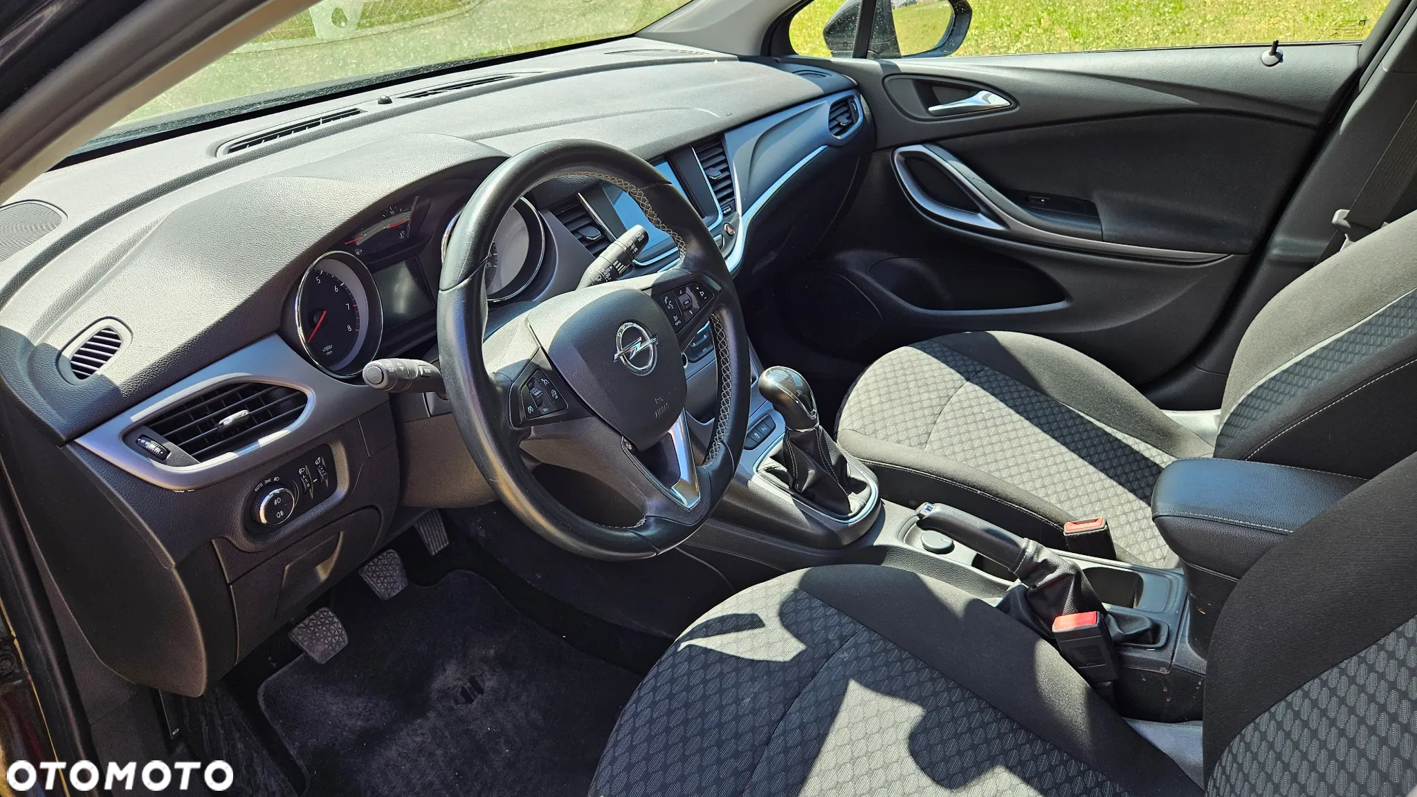 Opel Astra V 1.4 T Enjoy - 6