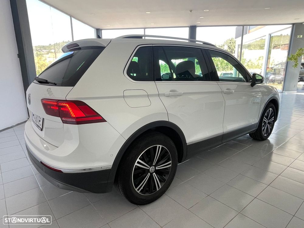 VW Tiguan 2.0 TDI Highline DSG - 4