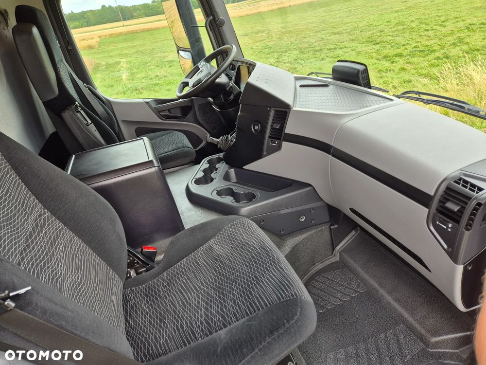 Mercedes-Benz Antos 1824 CARRIER VECTOR 1850 DRZWI + winda i 2x drzwi boczne / 8.35m / z Holandii / Axor man Tgm T1000-R THERMO King Supra 1850 1150 - 26