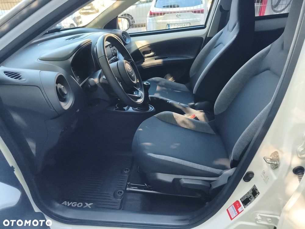 Toyota Aygo X - 15