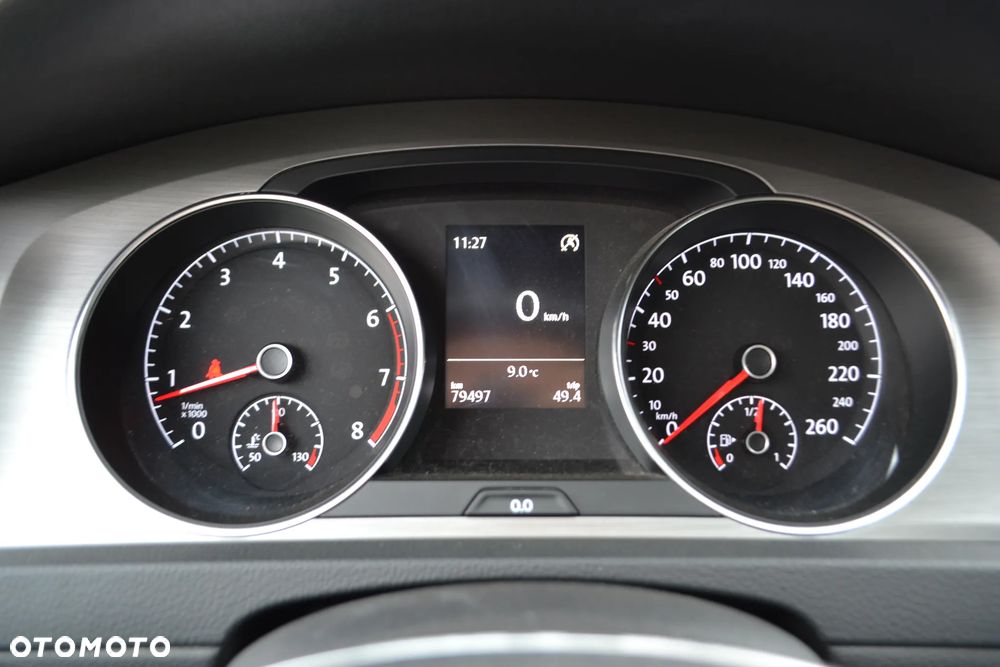 Volkswagen Golf - 12