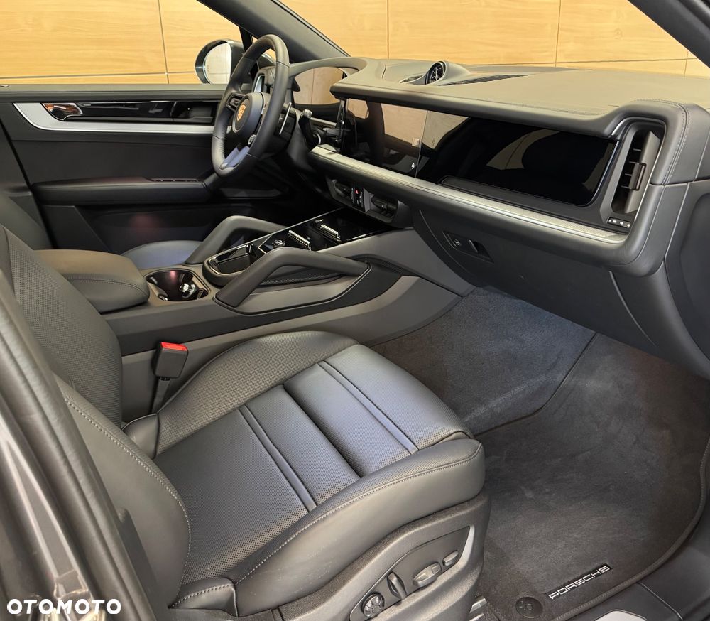 Porsche Cayenne Standard - 11