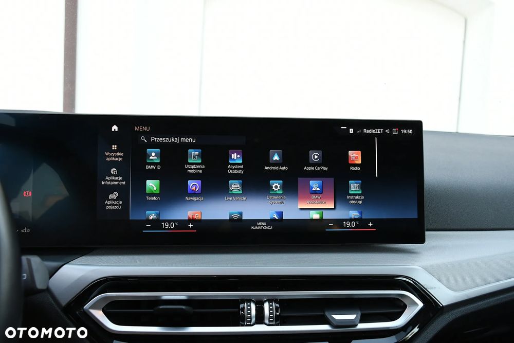 BMW Seria 3 318d mHEV - 30