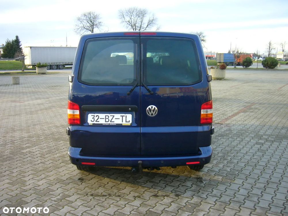Volkswagen Transporter T5 LONG LIFT 2,5tdi 175 Ps - 5