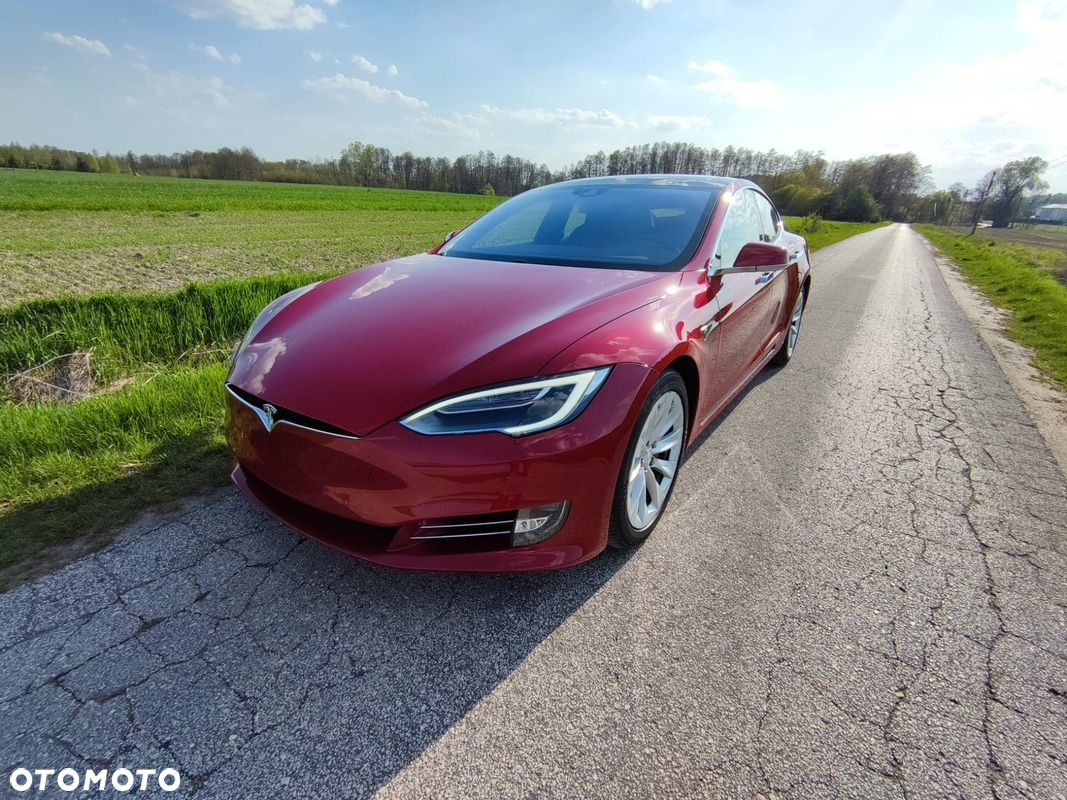 Tesla Model S Performance - 19