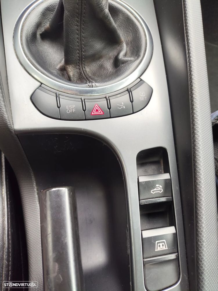 Audi TT Roadster 2.0 TDi quattro S-line - 38