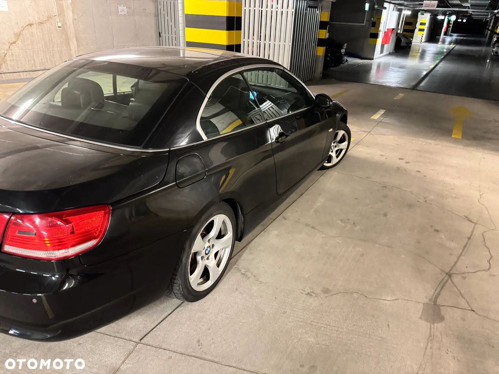 BMW Seria 3 320i - 3