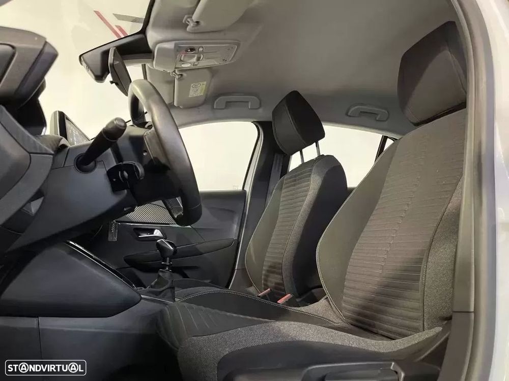 Peugeot 208 1.2 PureTech Active - 12