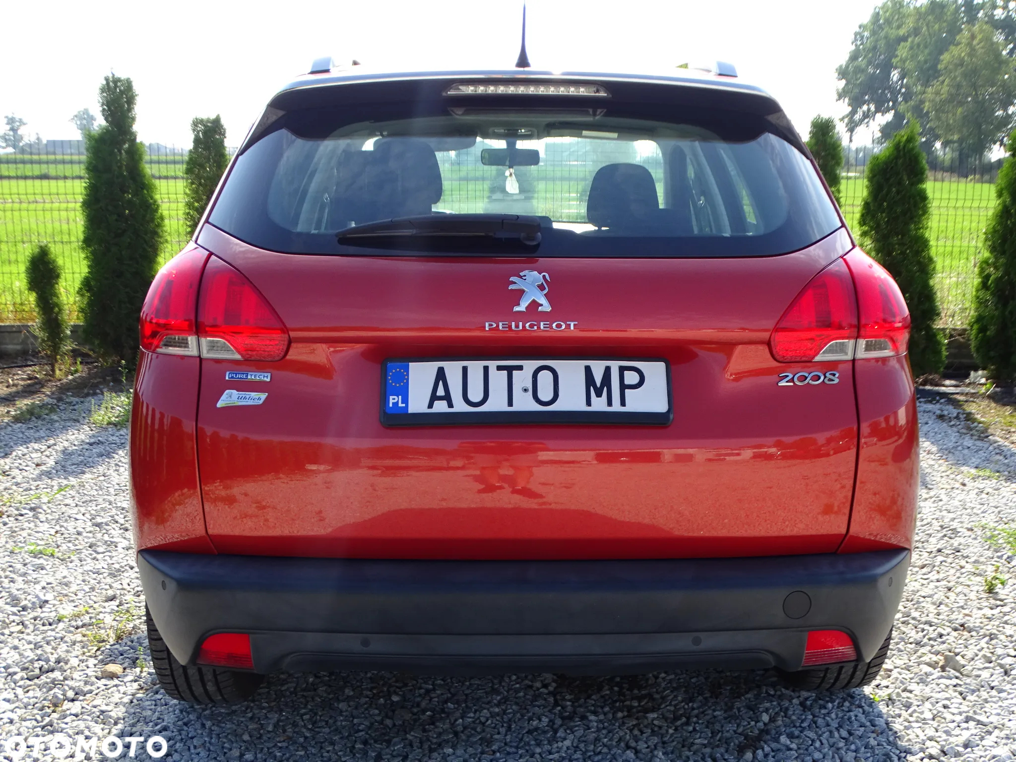 Peugeot 2008 1.2 Pure Tech Allure S&S - 28