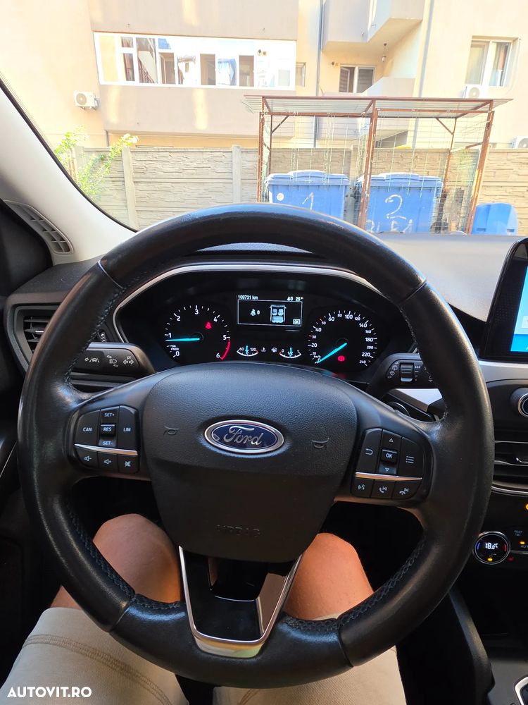 Ford Focus - 6