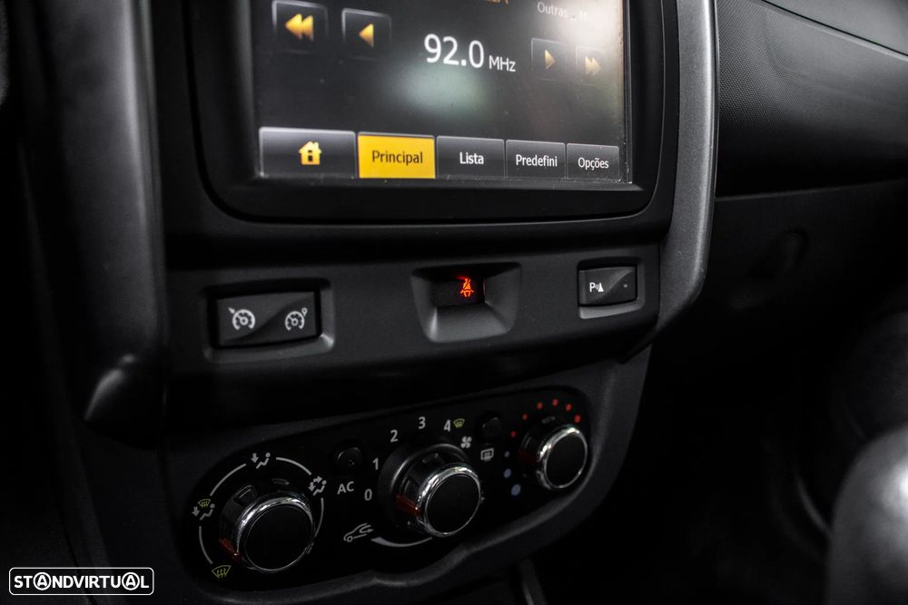 Dacia Duster 1.5 dCi Prestige - 19