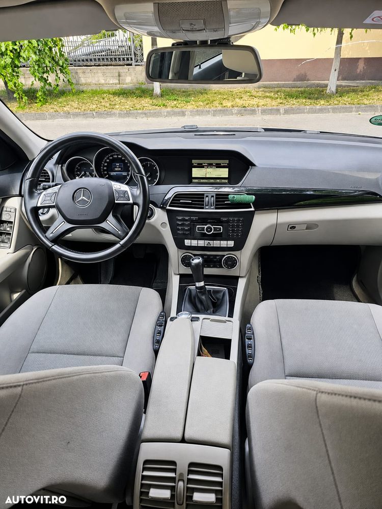 Mercedes-Benz C - 2