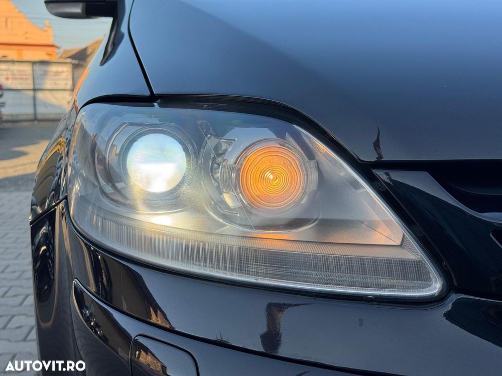 Volkswagen Golf - 19