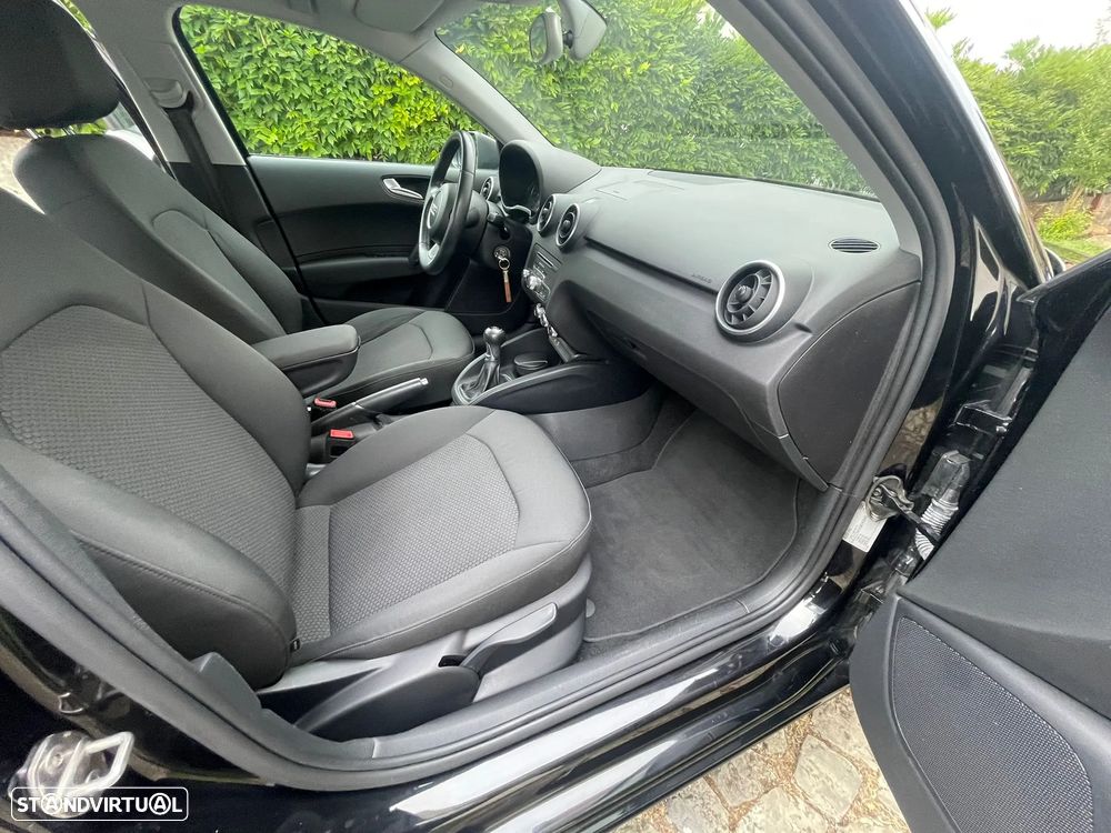 Audi A1 Sportback 1.4 TDI Design - 10