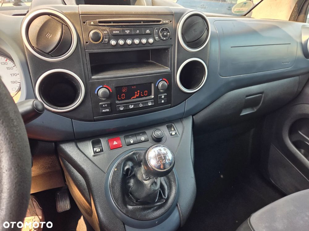 Peugeot Partner HDi FAP 110 Family - 11