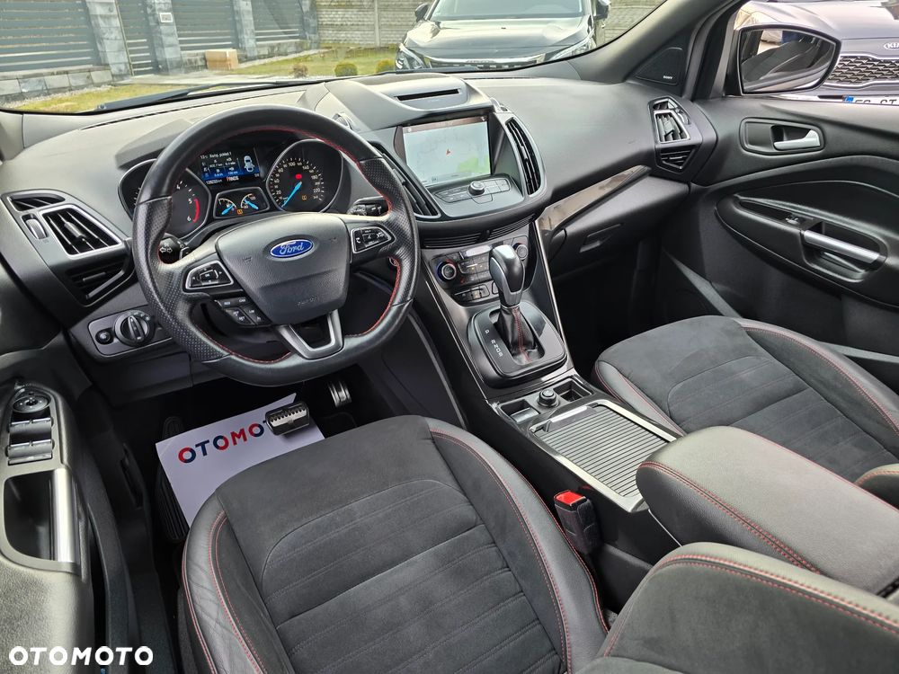 Ford Kuga 2.0 TDCi 4x4 ST-Line - 21