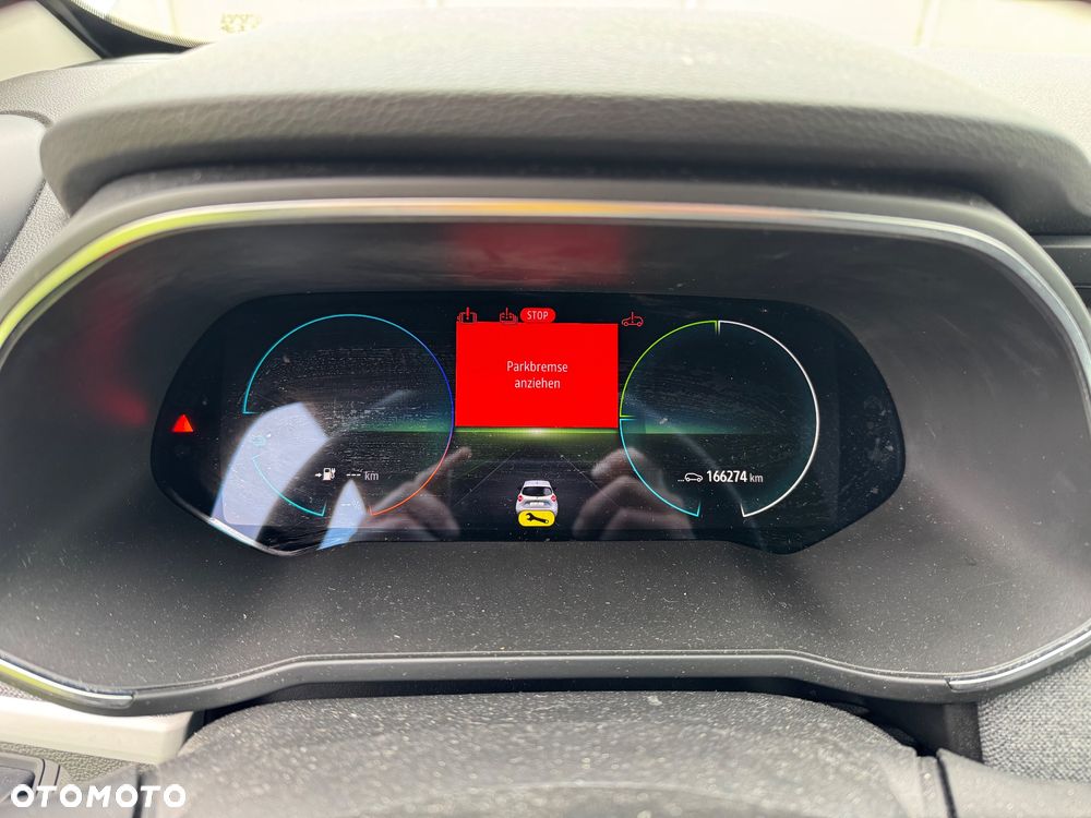 Renault Zoe - 25