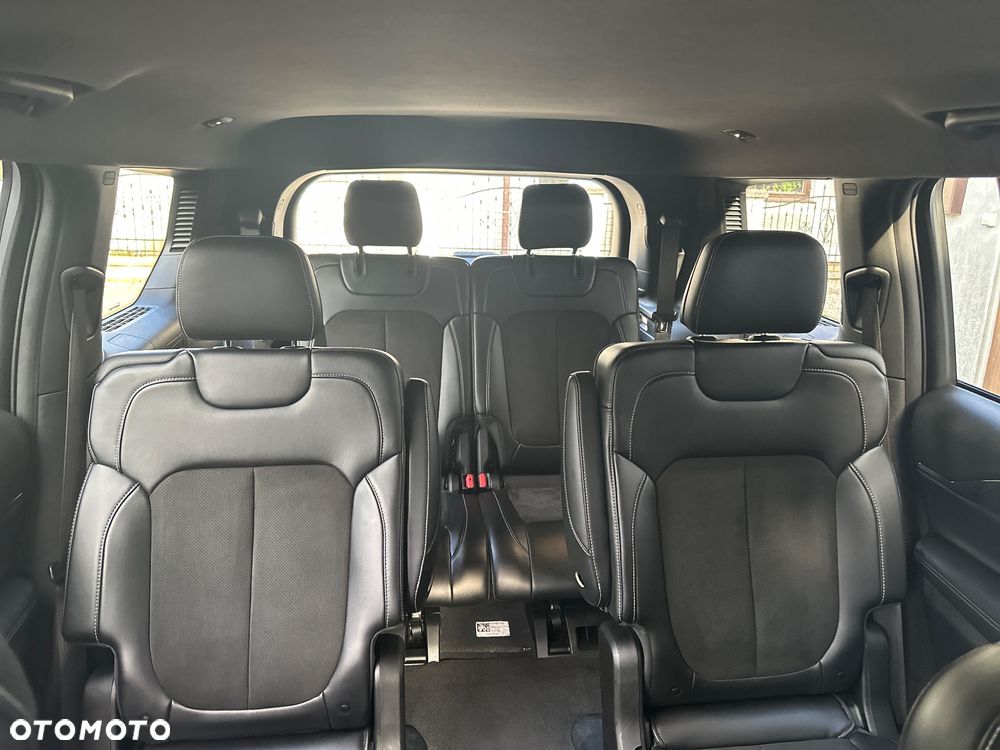 Jeep Grand Cherokee - 15