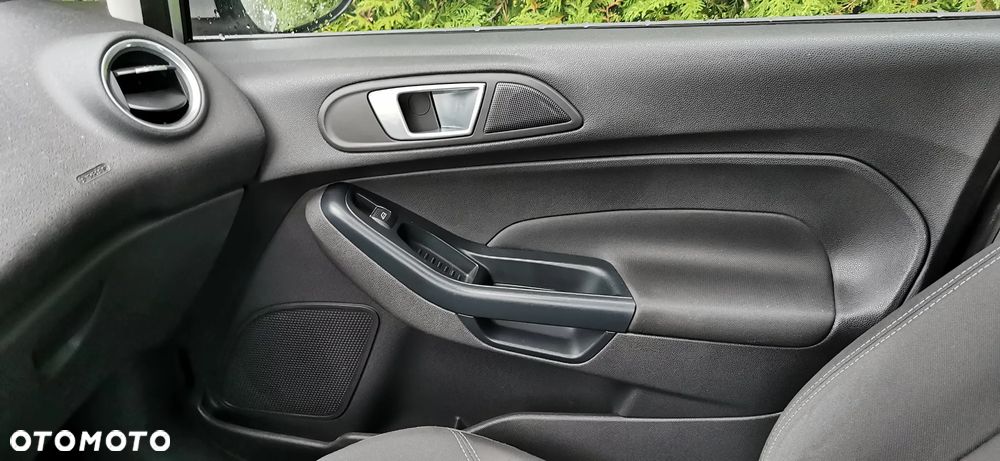 Ford Fiesta 1.25 Trend - 6