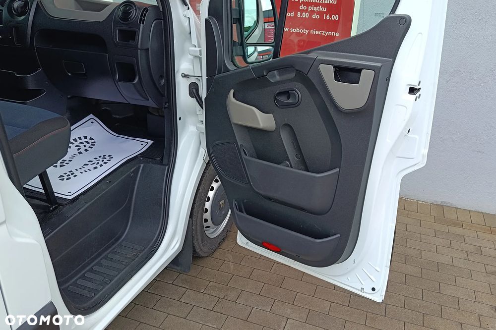 Renault Master III L2H2 - 33