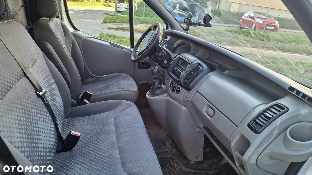 Renault Trafic II - 3
