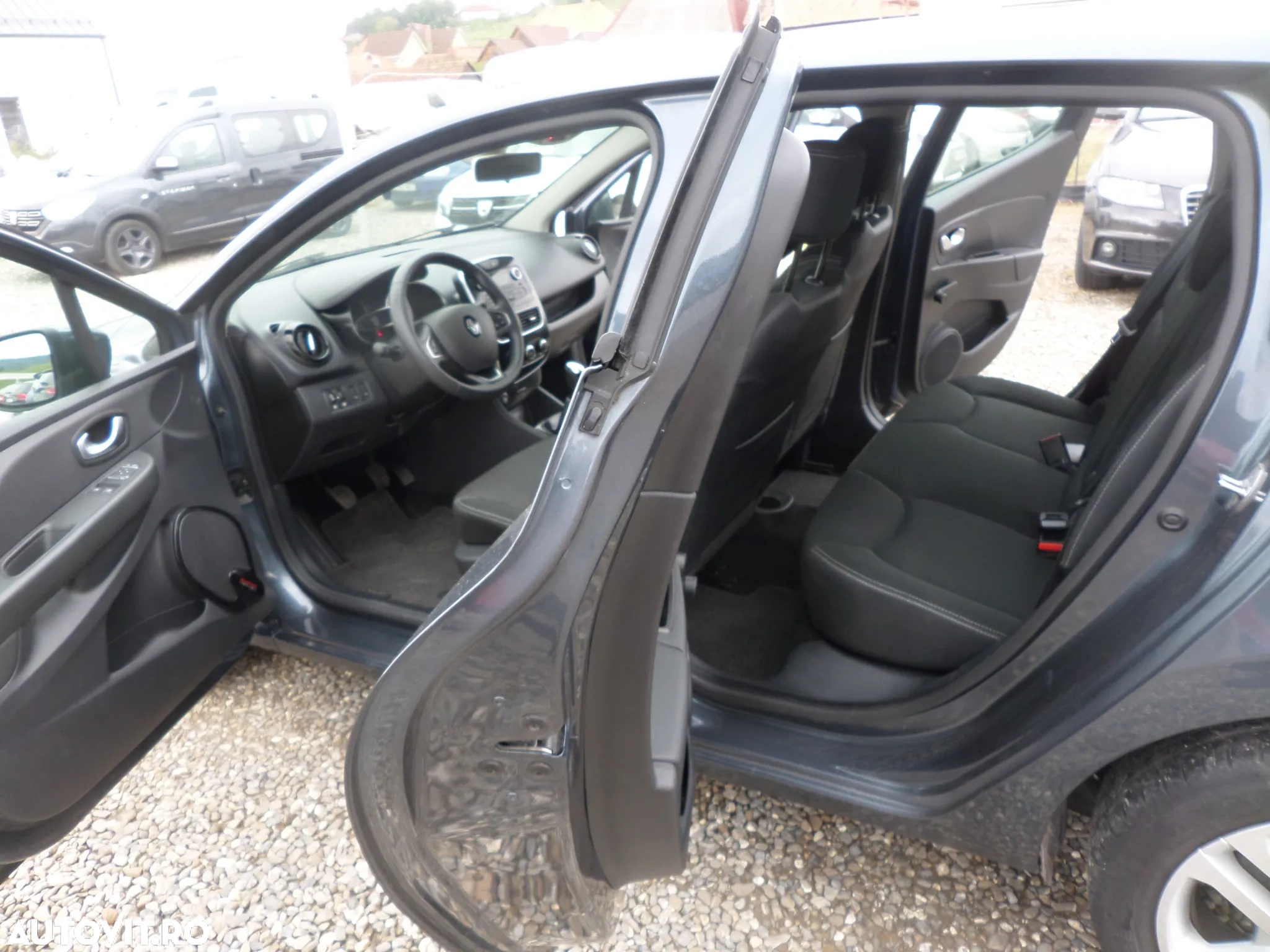 Renault Clio - 20