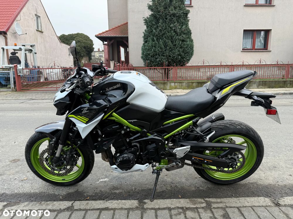 Kawasaki Z 900 - 5