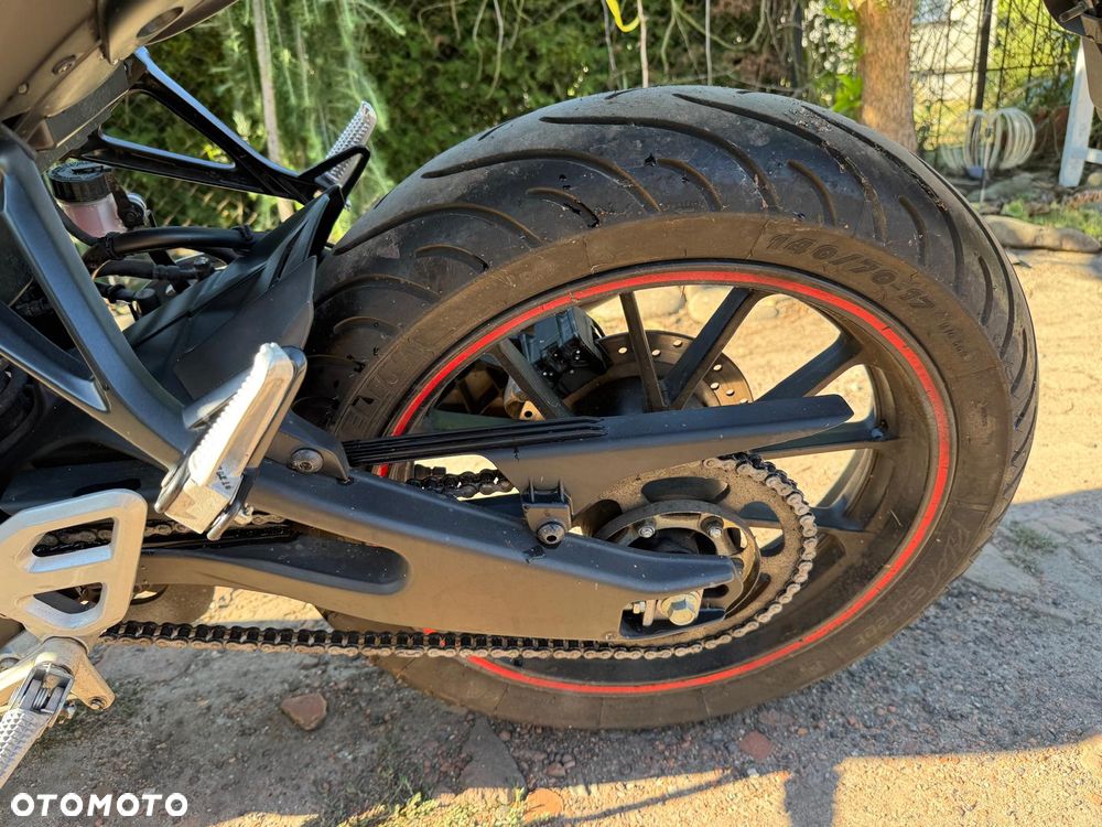 Yamaha MT - 11