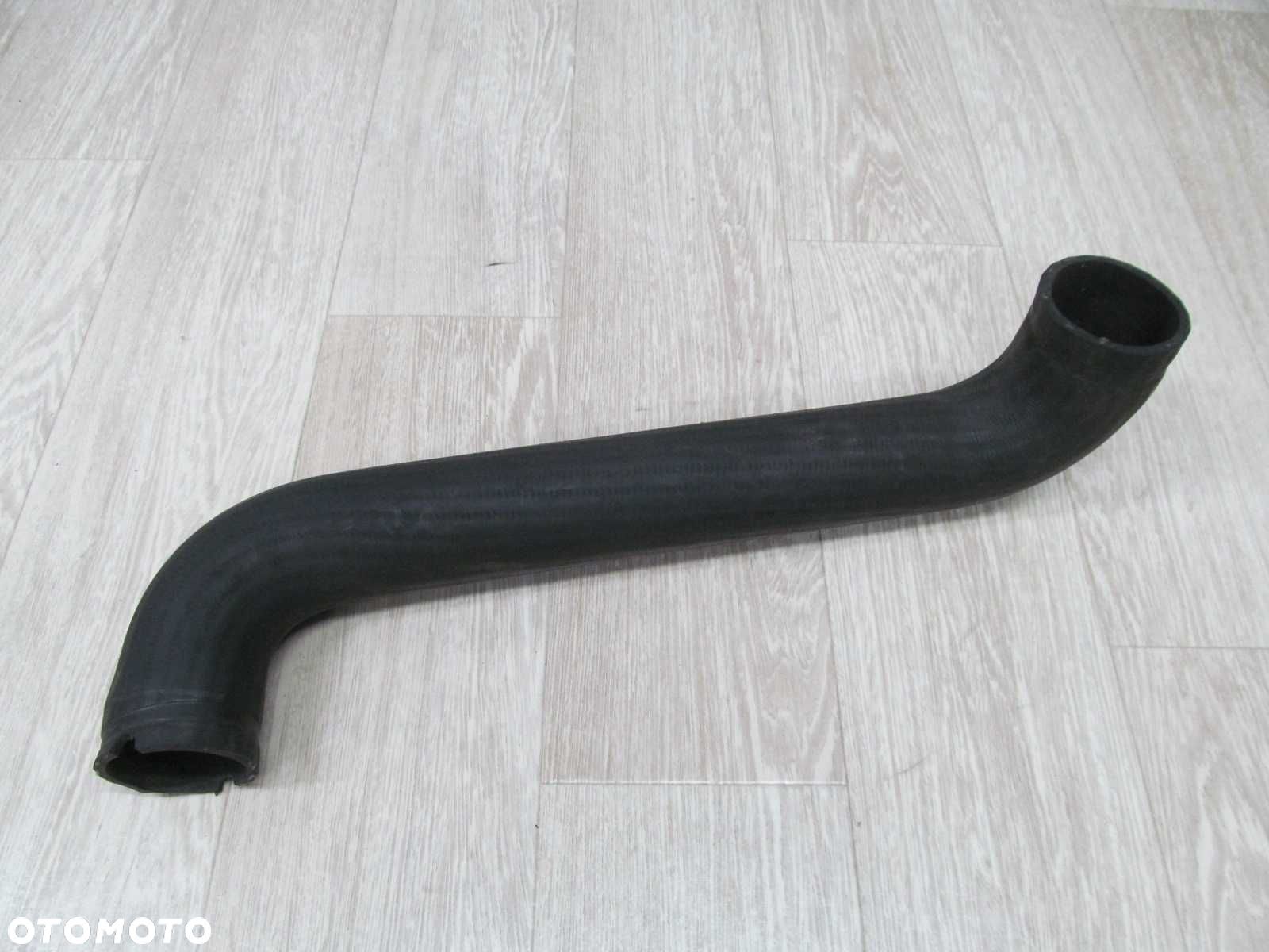 IVECO DAILY 2.3 06- PRZEWOD RURA INTERCOOLERA LE 504098506 - 1