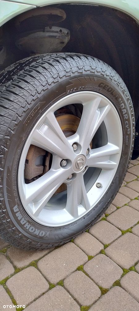 Lexus RX - 12