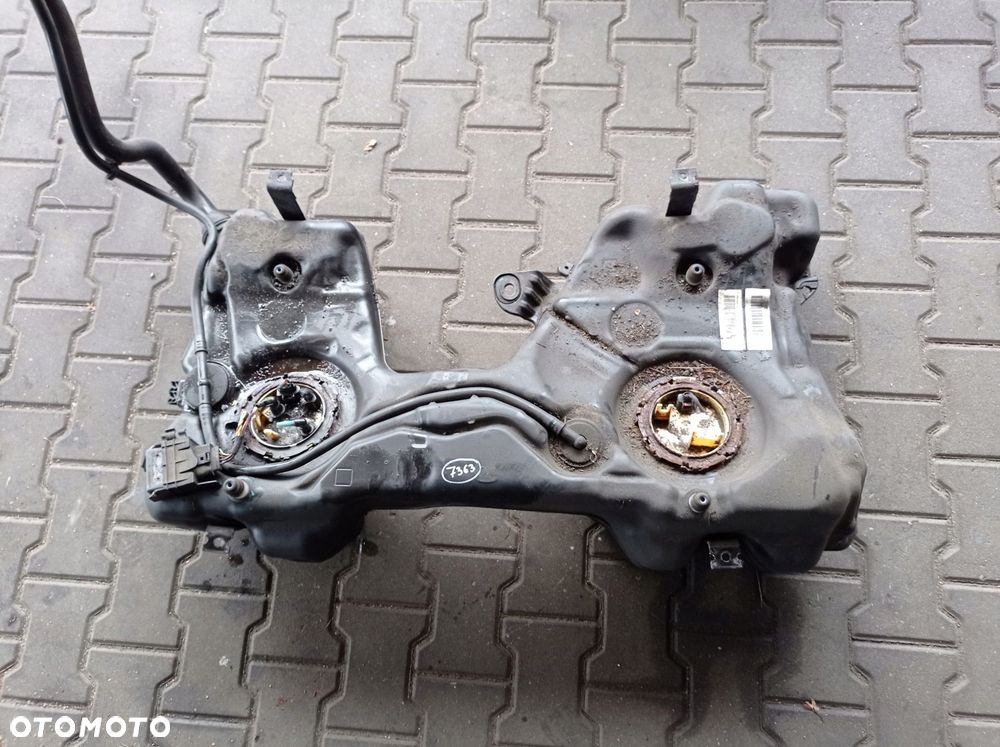 AUDI A3 8V 2.0 TDI ZBIORNIK PALIWA 5Q0201022RQ - 1