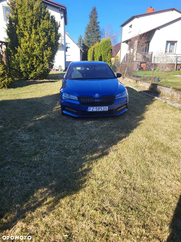 Skoda Superb 2.0 TSI Sportline DSG - 5