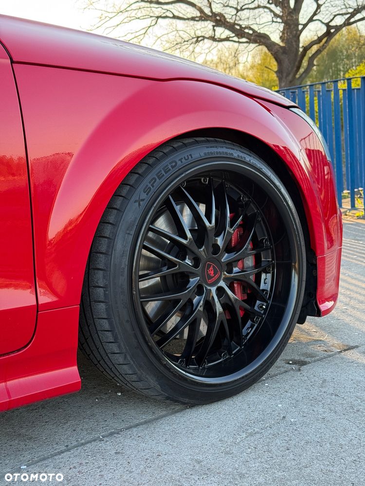 Audi TT S Coupé - 19