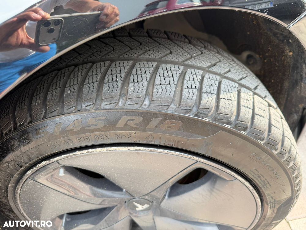Tesla Model 3 AWD Dual Motor - 24