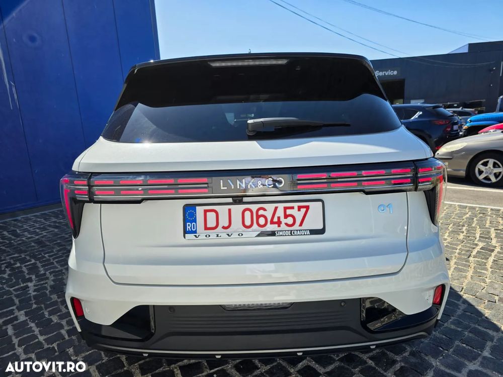 Lynk&Co 01 - 7