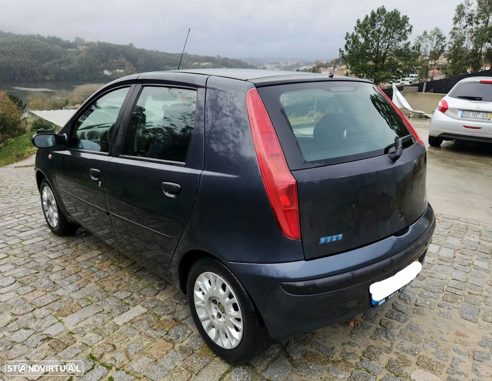 Fiat Punto 1.2 16V HLX - 4