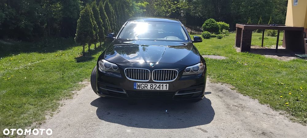 BMW Seria 5 520d xDrive - 2