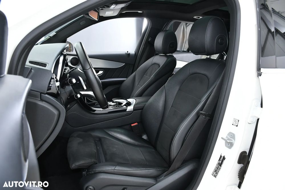 Mercedes-Benz GLC 250 d 4Matic 9G-TRONIC AMG Line - 14