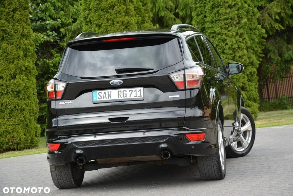 Ford Kuga 1.5 EcoBoost 2x4 ST-Line - 15