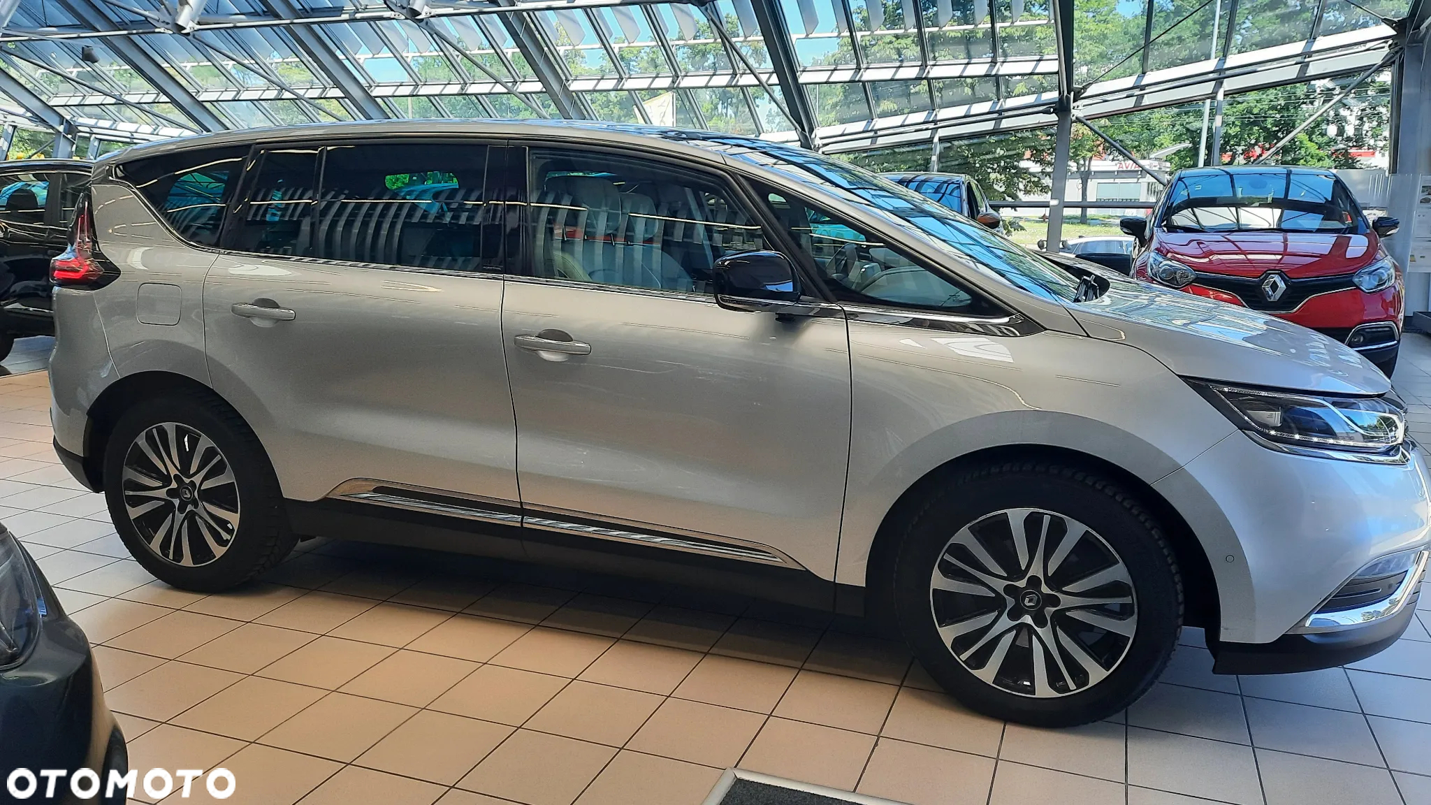 Renault Espace 1.6 dCi Energy Initiale Paris EDC 7os - 4