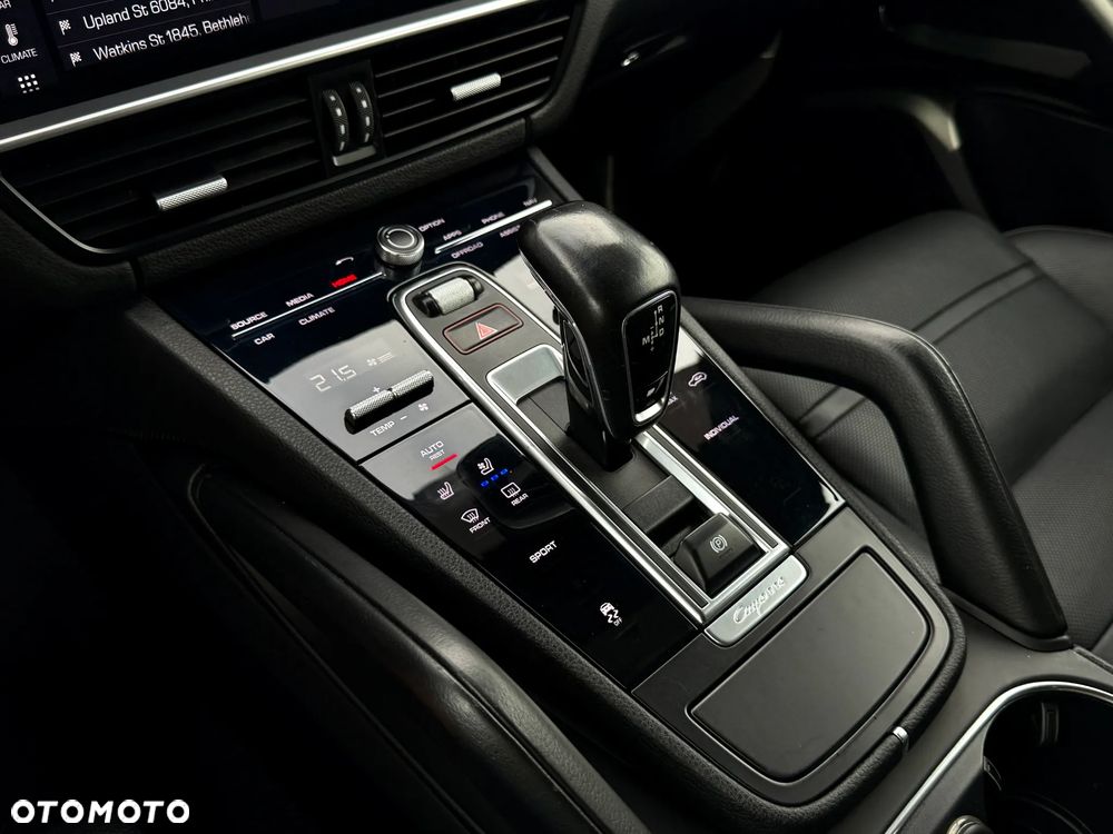 Porsche Cayenne Tiptronic S - 14