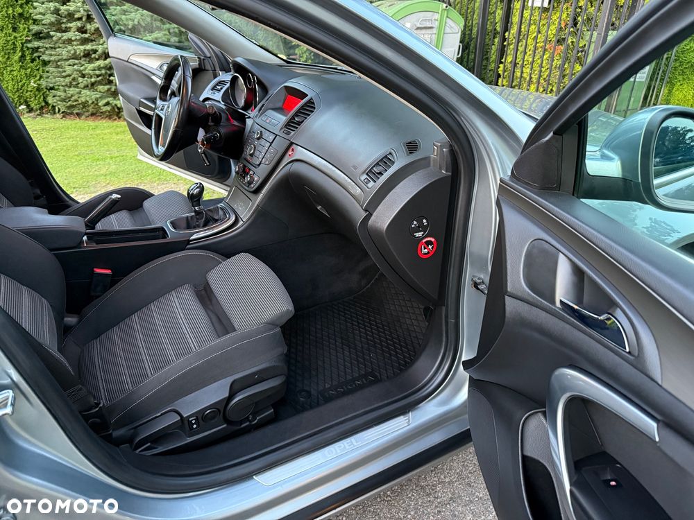 Opel Insignia 2.0 Turbo Sports Tourer ecoFLEXStart/Stop - 11