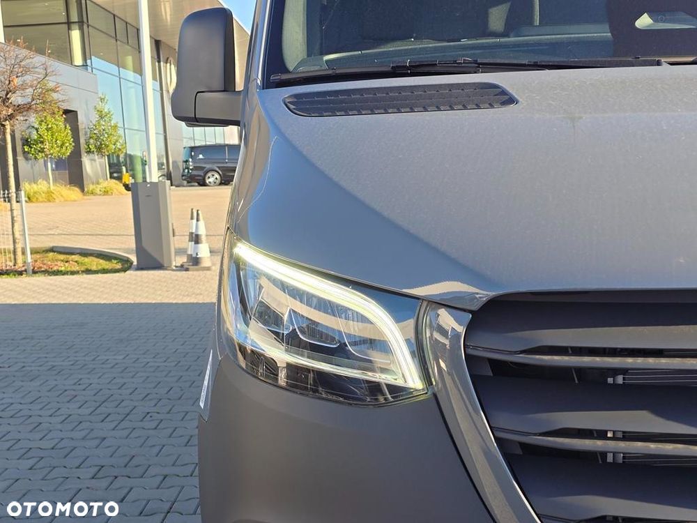 Mercedes-Benz Sprinter 319 CDI Long PRO 9G-Tronic - 18