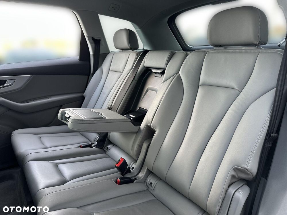 Audi Q7 - 14