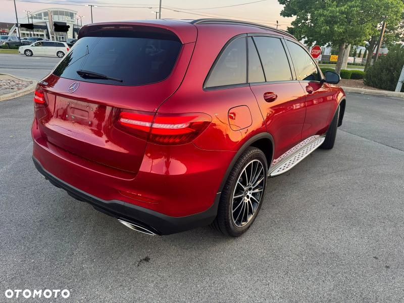 Mercedes-Benz GLC 300 4-Matic - 3
