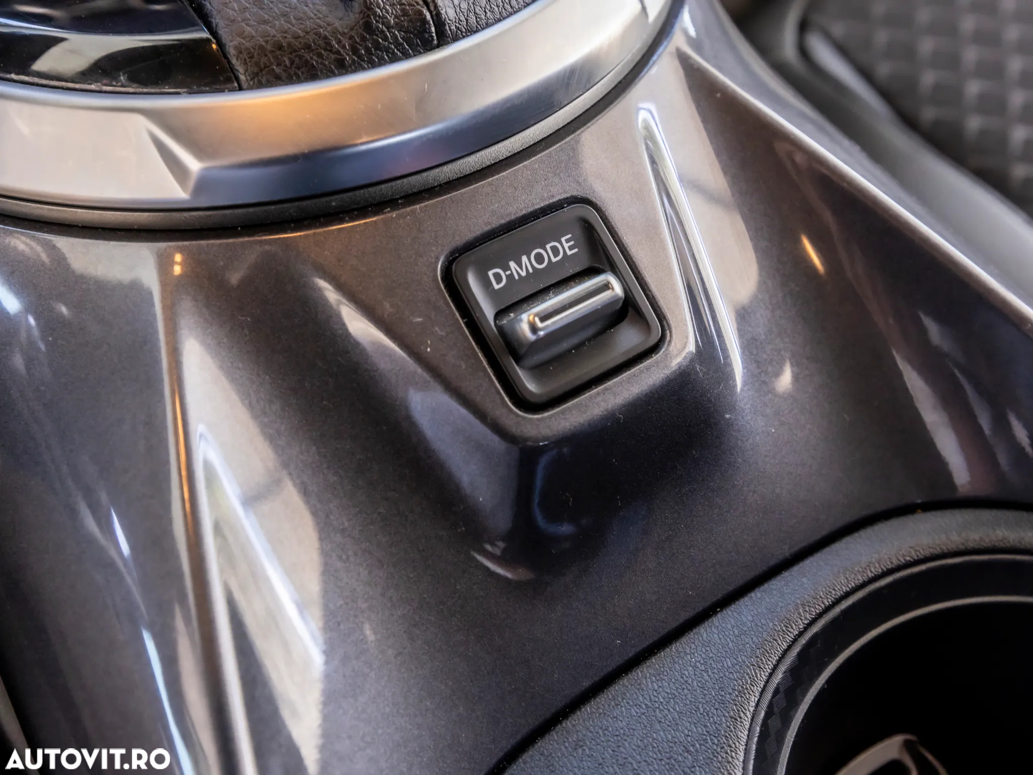 Nissan Juke Hybrid N-Connecta - 24