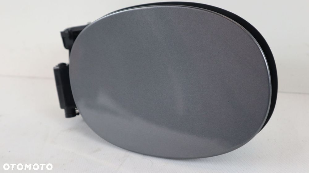 RANGE ROVER VELAR L560 KLAPKA WLEWU PALIWA J8A2-27936 - 3