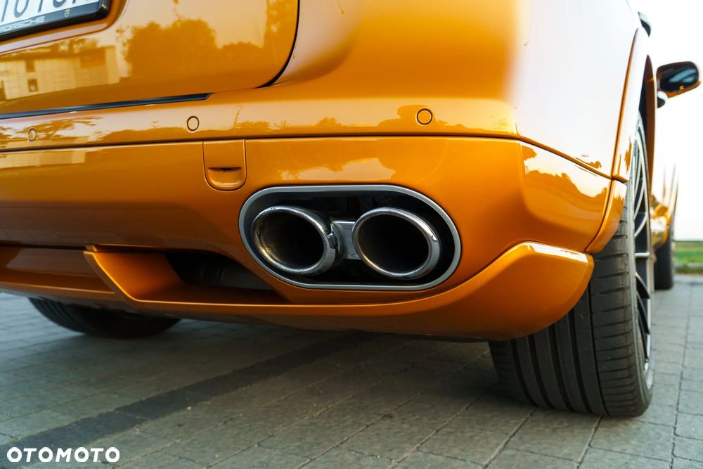 Porsche Cayenne - 35