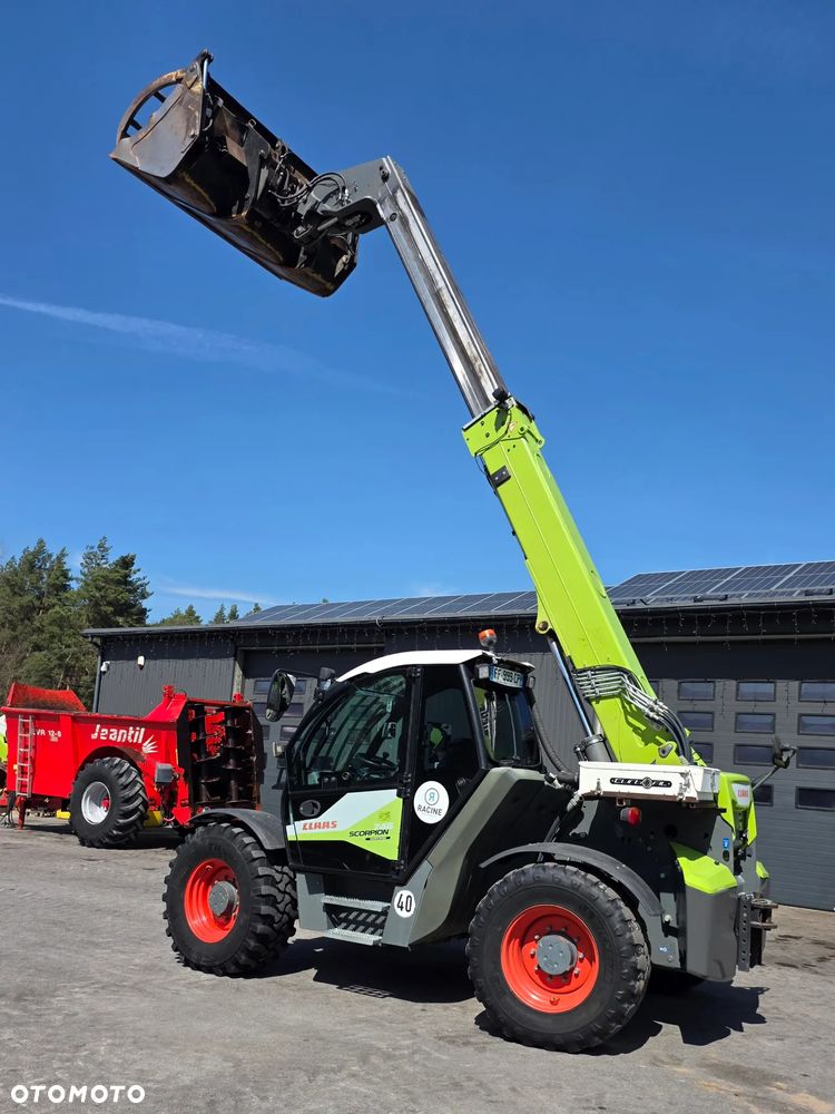 Claas Scorpion 746 VARIPOWER - 25