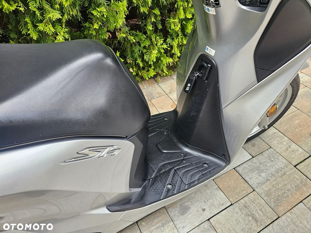 Honda SH - 21